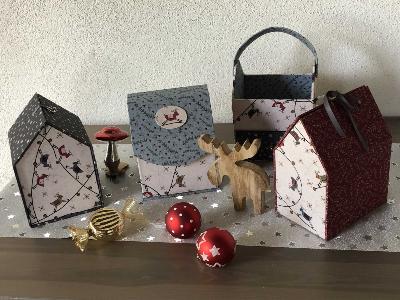 4 maisons pour Noël - semi kit de cartonnage